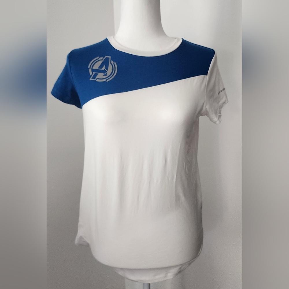 Disney Avengers Campus T-Shirt Colorblock Graphic Blue White Size XL